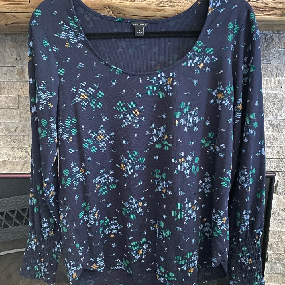 Ann Taylor Navy Floral Cotton Blend Blouse - Medium